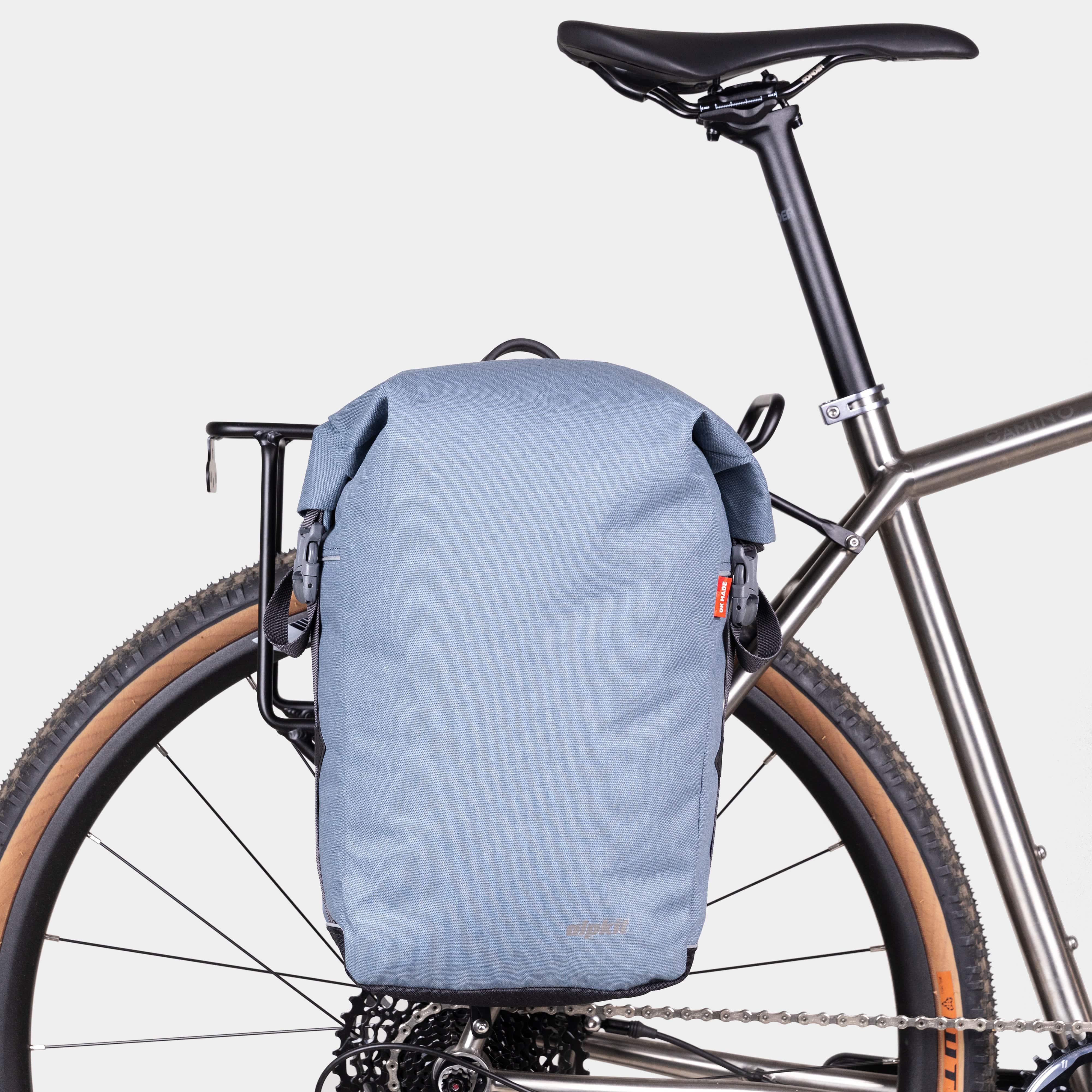Caledonian 10L Pannier bag Storm Grey