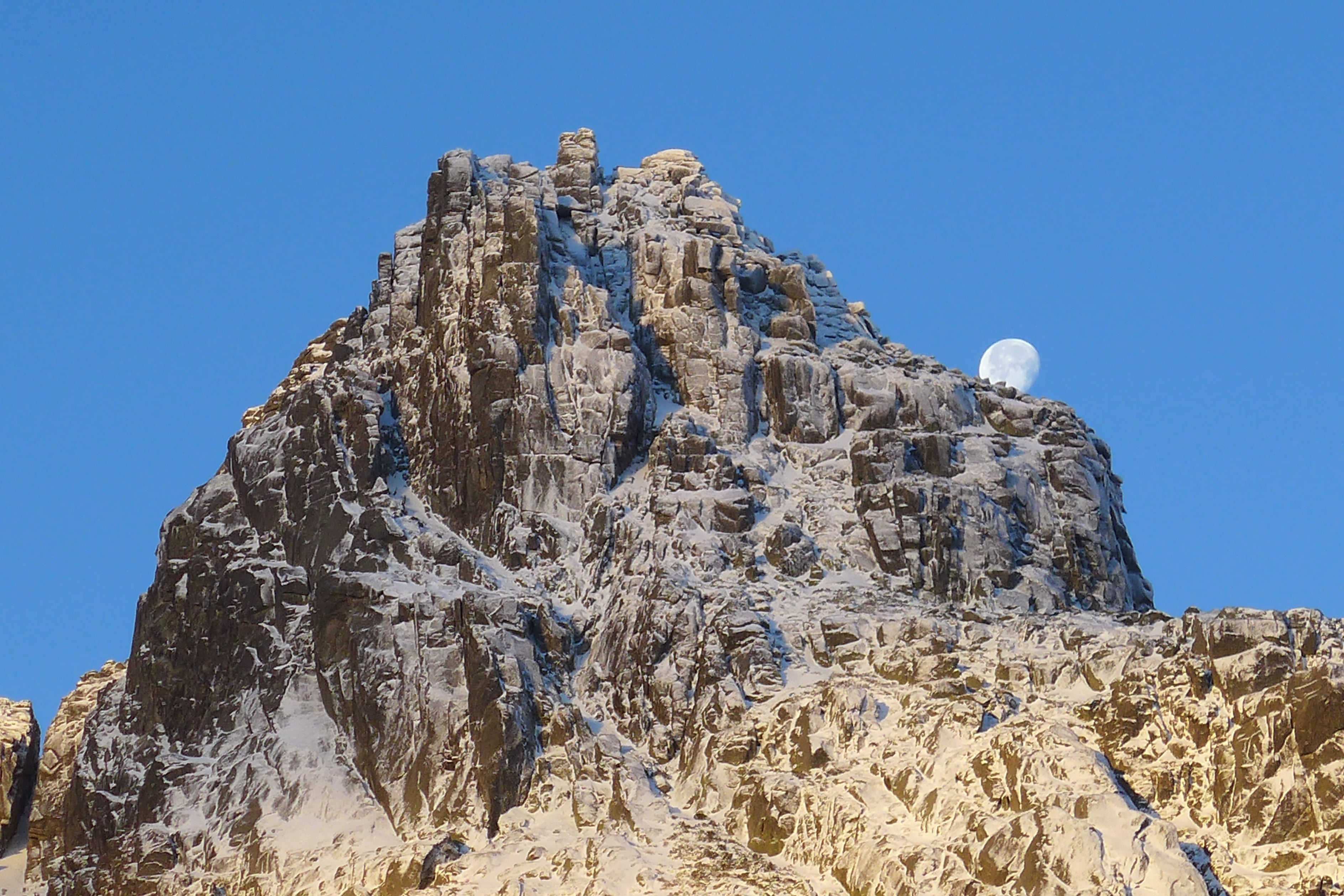 The 'Unrepeatable' | Ice Climbing in the Serra da Estrela