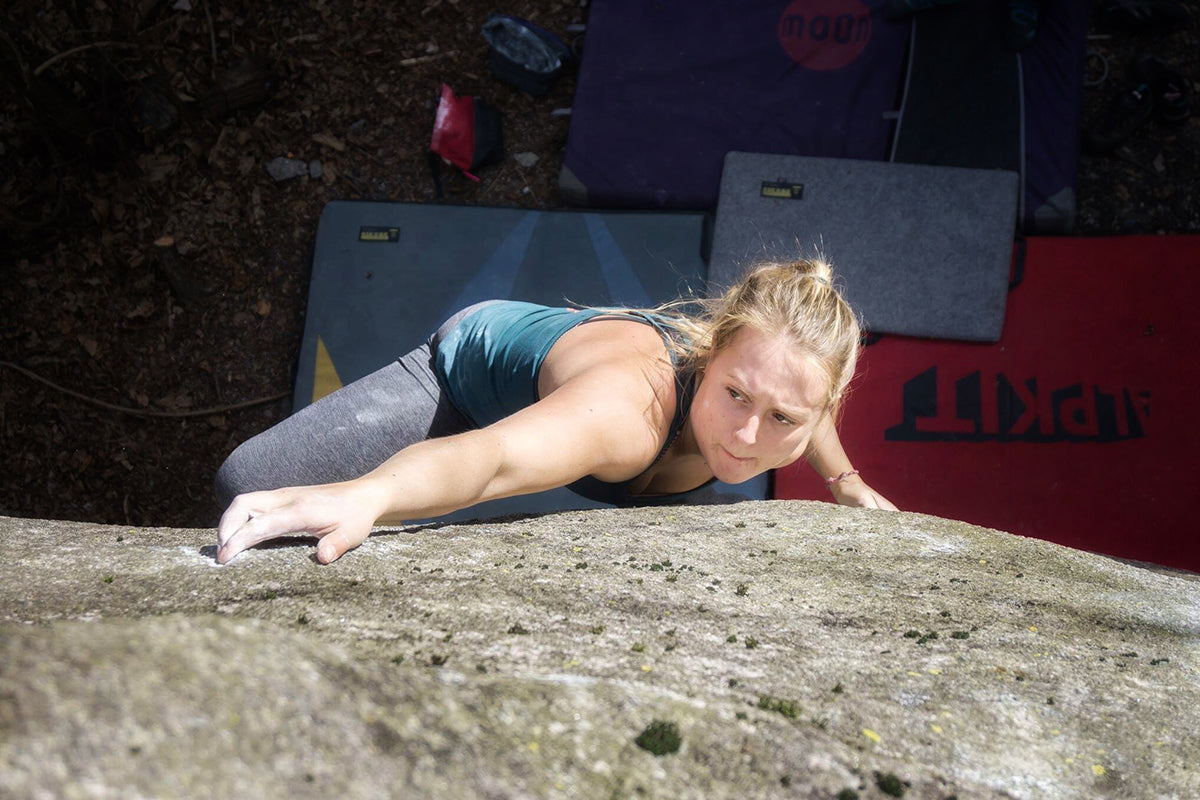Bouldering in Brione