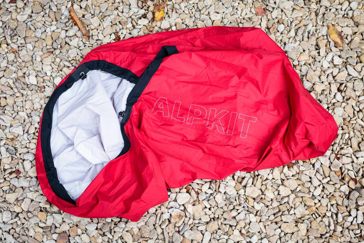 Lightweight bivvi bag