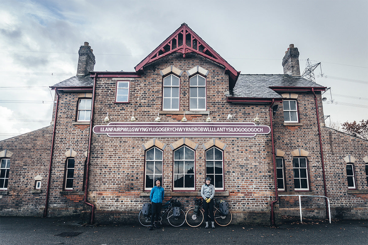 The Inaugural Tour of the Sonder Santiago