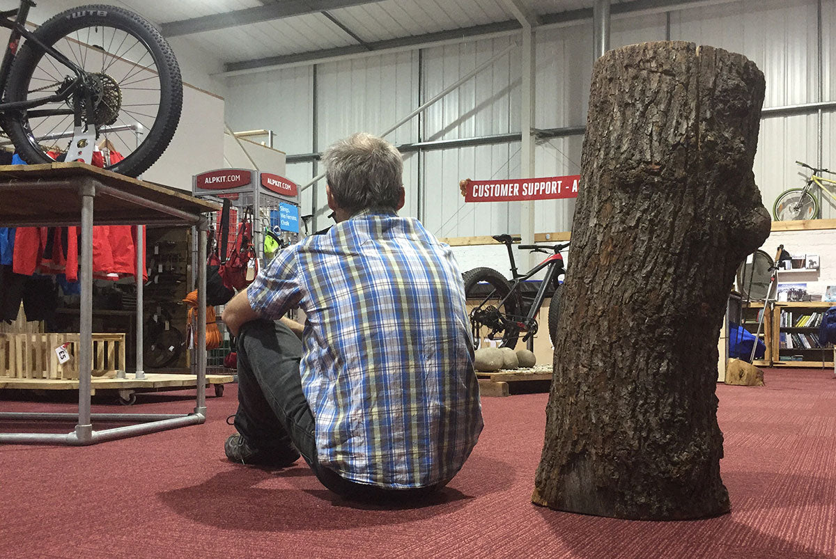 Final sale weekend creates backlog