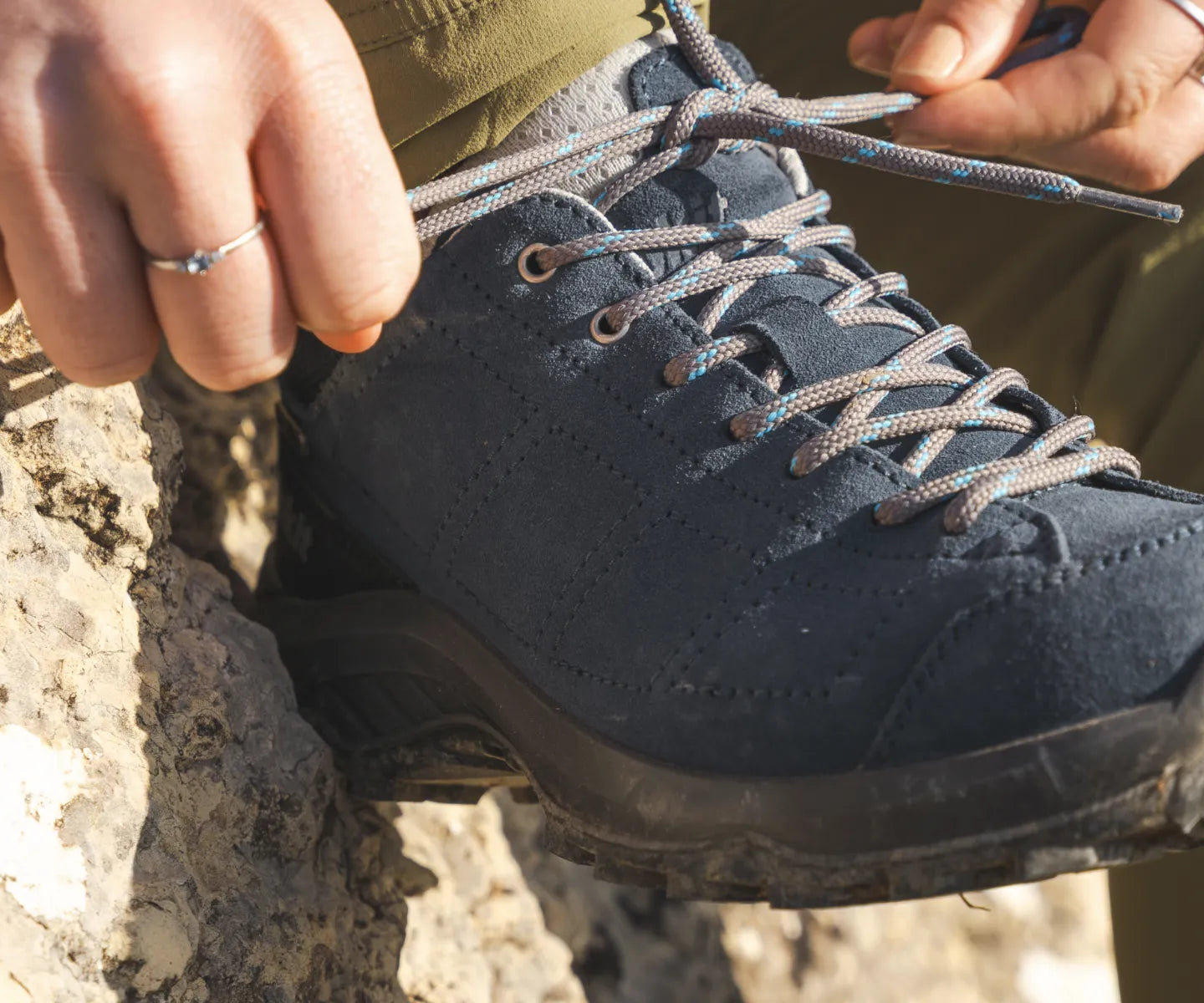 Fitting walking shoes