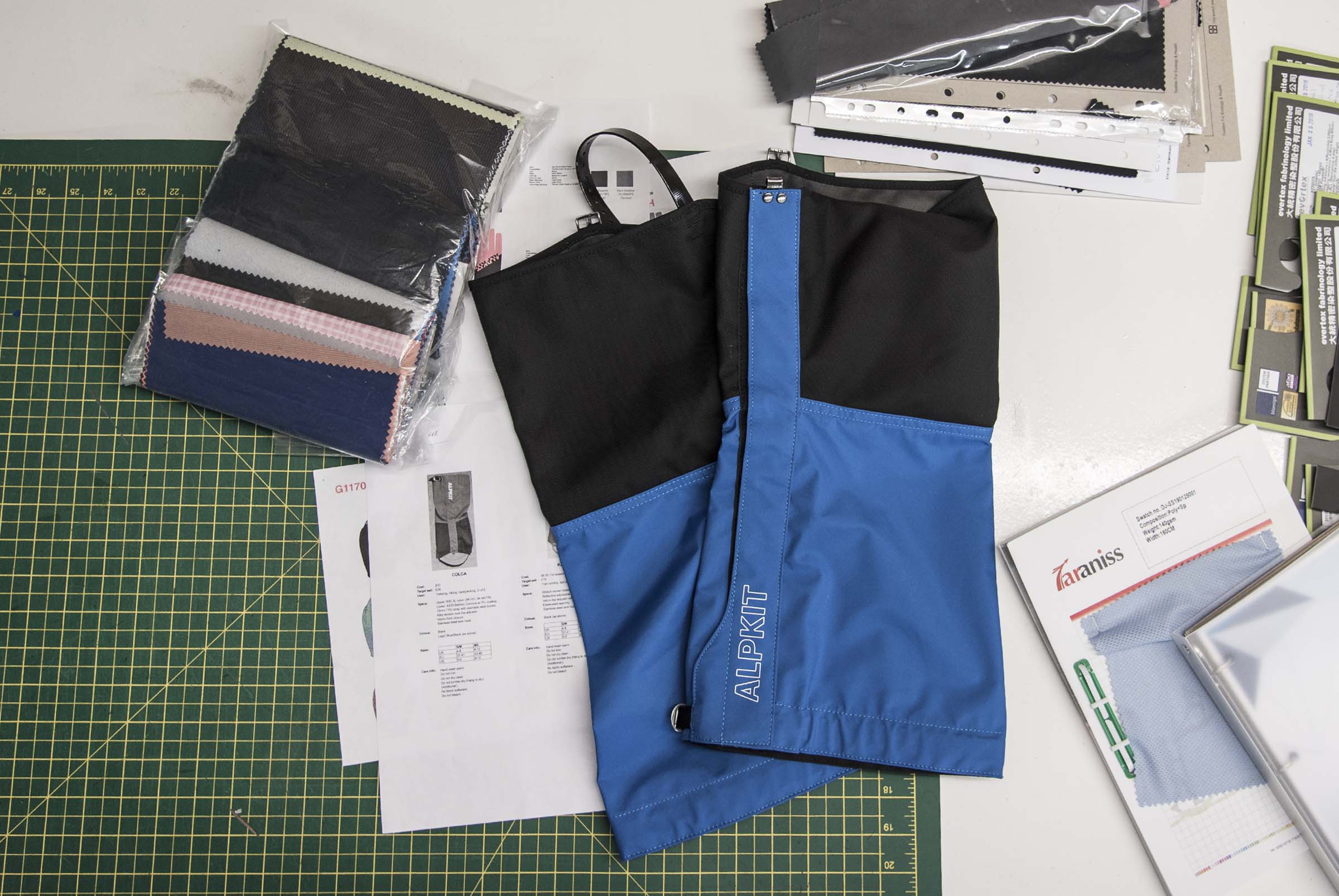 Hiking Gaiters for Protection and Performance