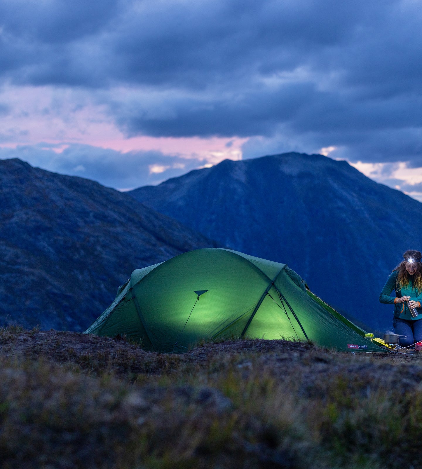 Geodesic mountain tent