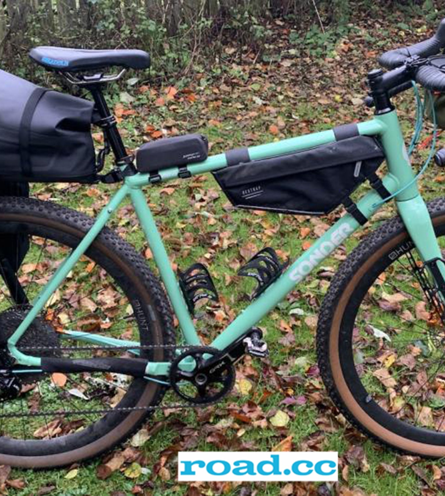 road.cc reviews Camino Al frameset