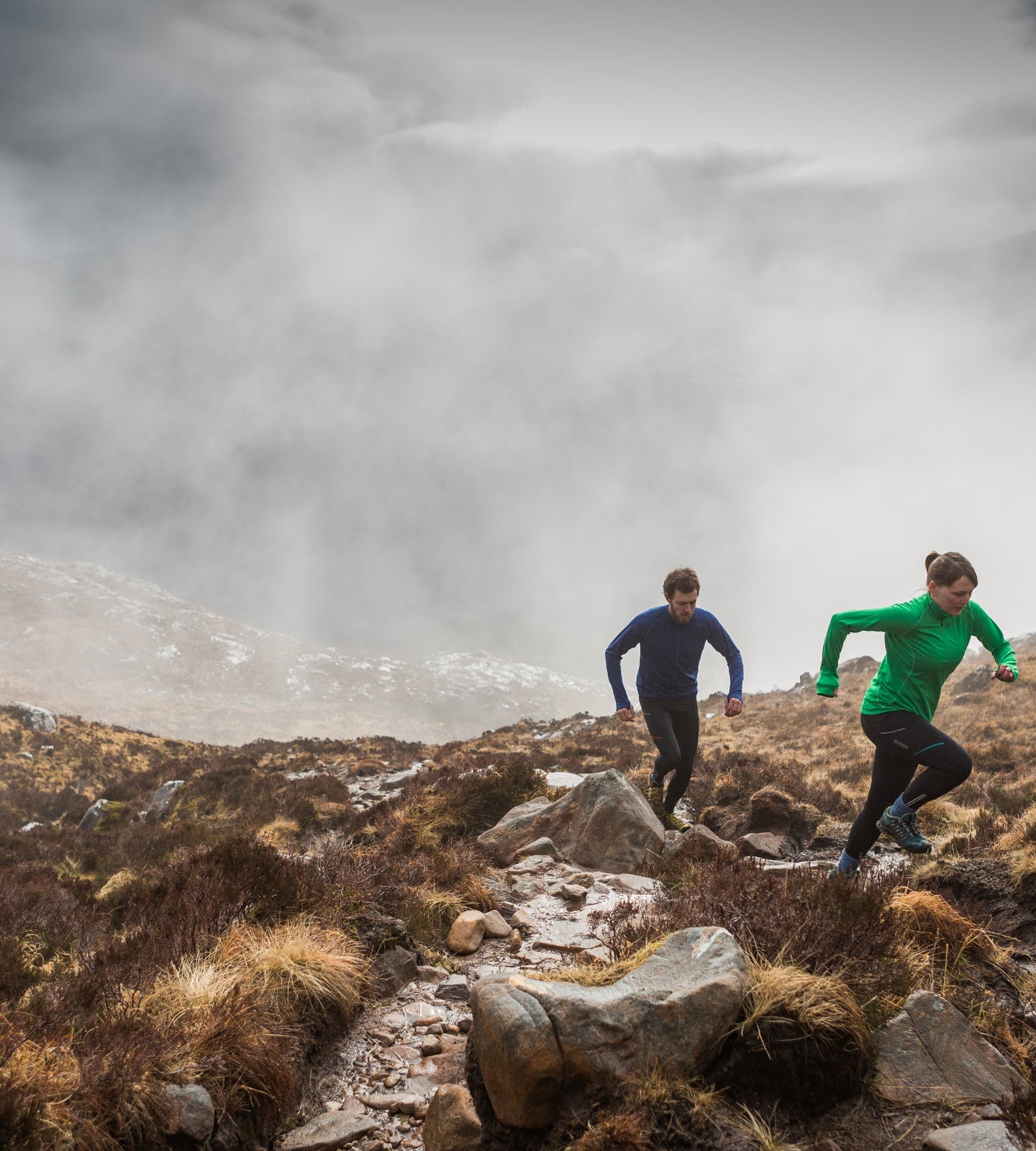 Runners facing a damp Torridan day wearing mid layers
