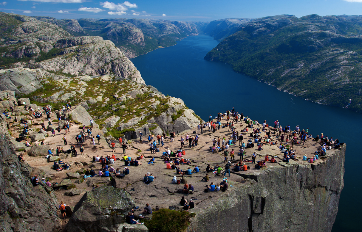 Alpkit Foundation supports 1500 Miles on Foot