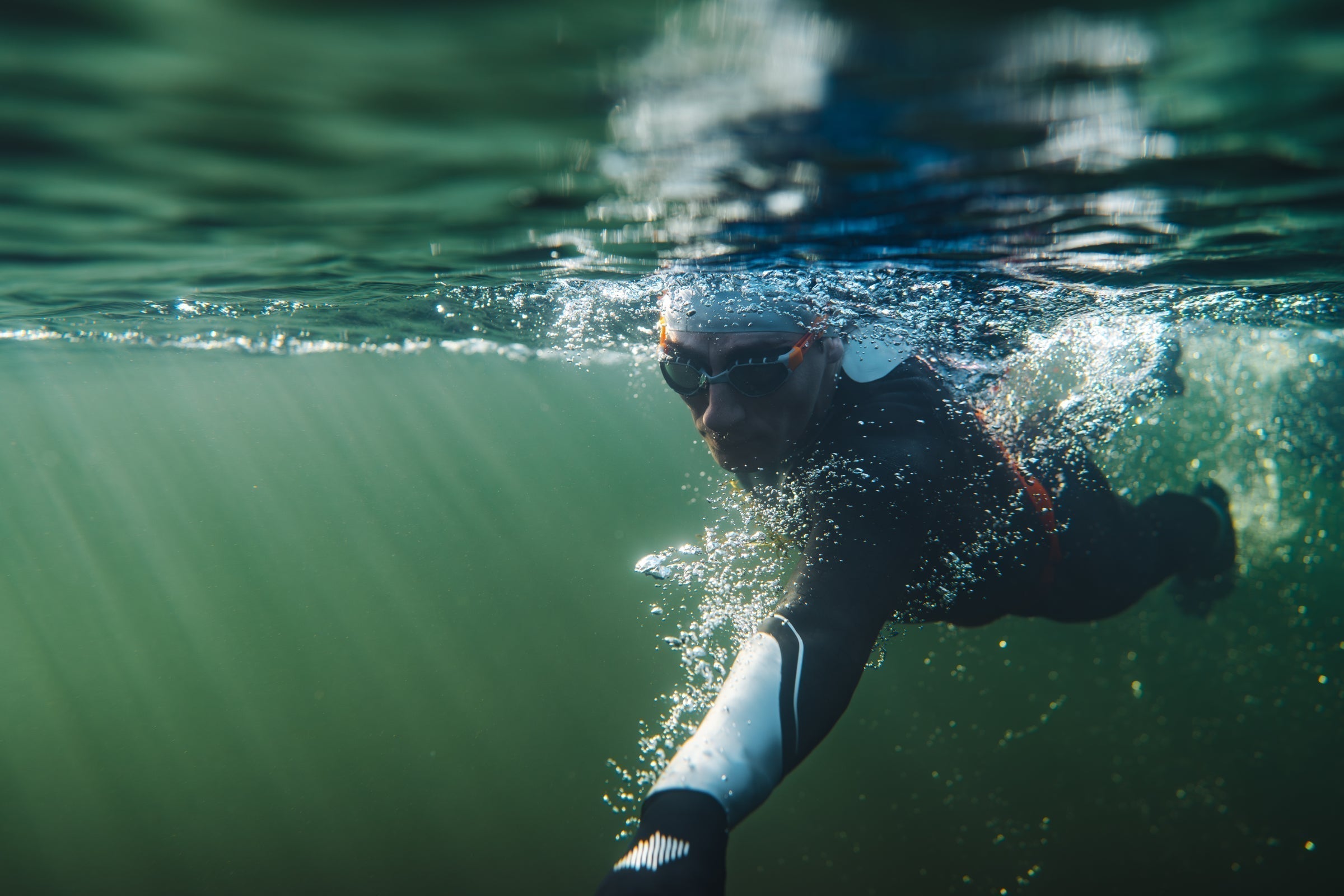 What you should wear when open water swimming