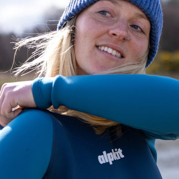 How to Put On a Wetsuit for Outdoor Swimming