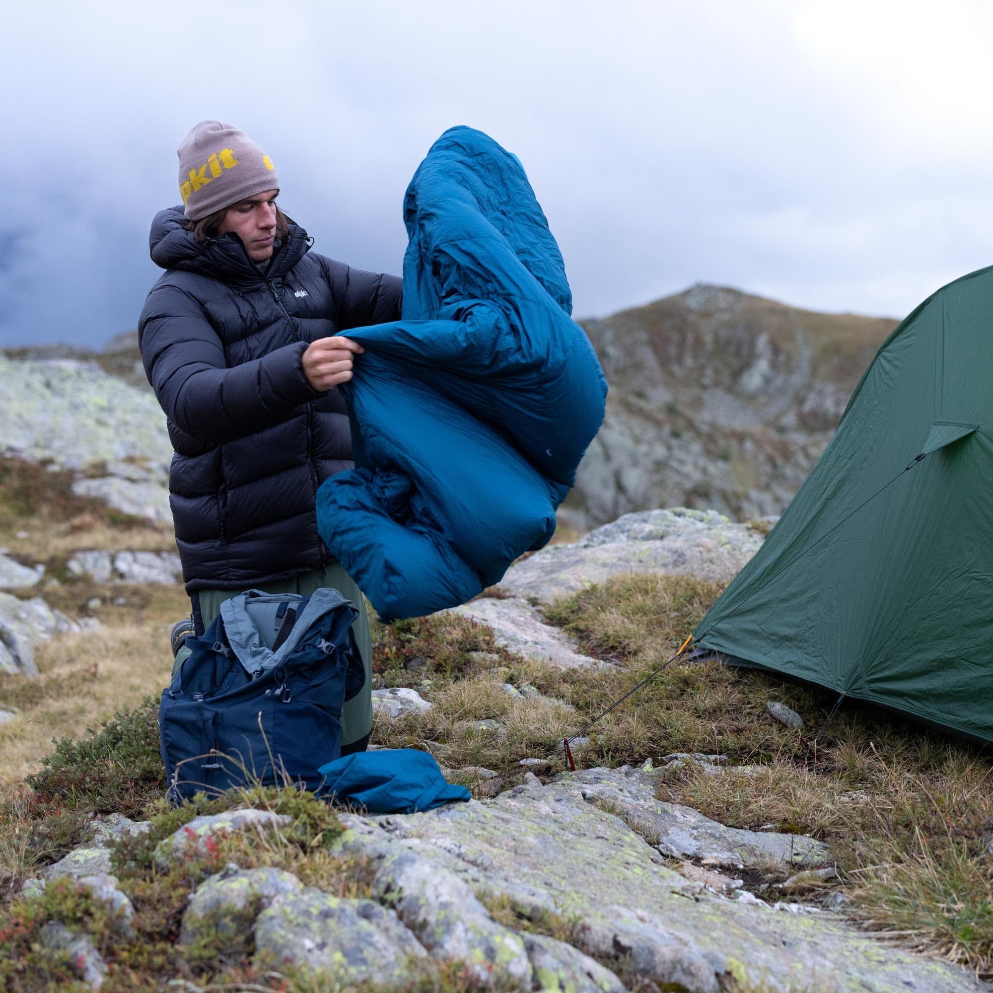 amoKipling ダークブルー バッグ Pipedream 600 Lightweight 4-Season Mummy Sleeping Bag for Winter