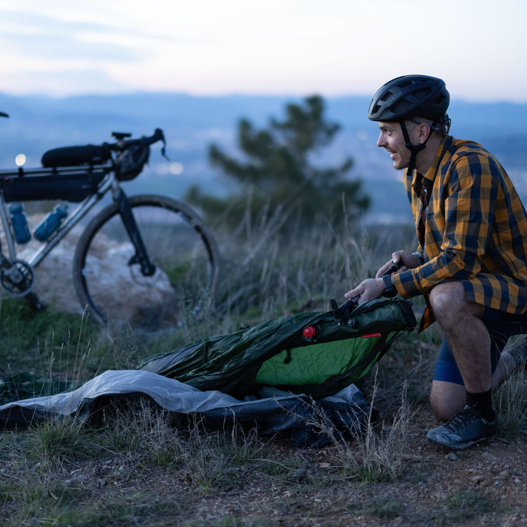 Aeronaut 2 Inflatable Air Pole 2-Person Bikepacking Tent