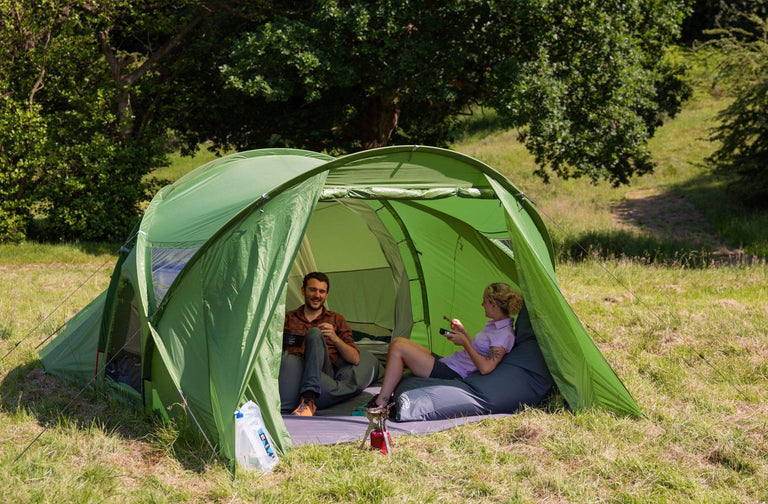 Alpkit axiom tent - action - closed