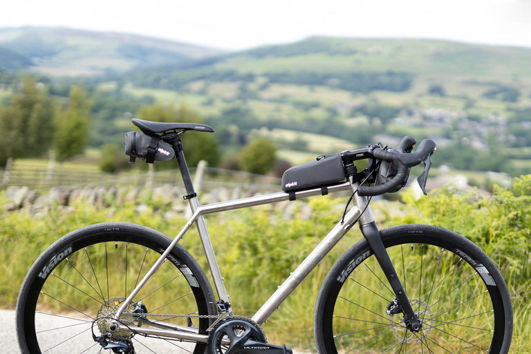 Deluge Handlebar Bag 3L