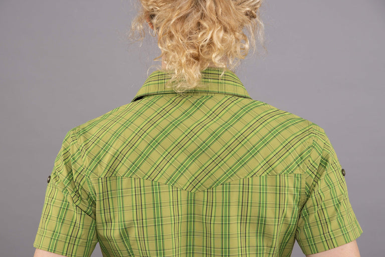 womens estella shirt in verde rear shoulder