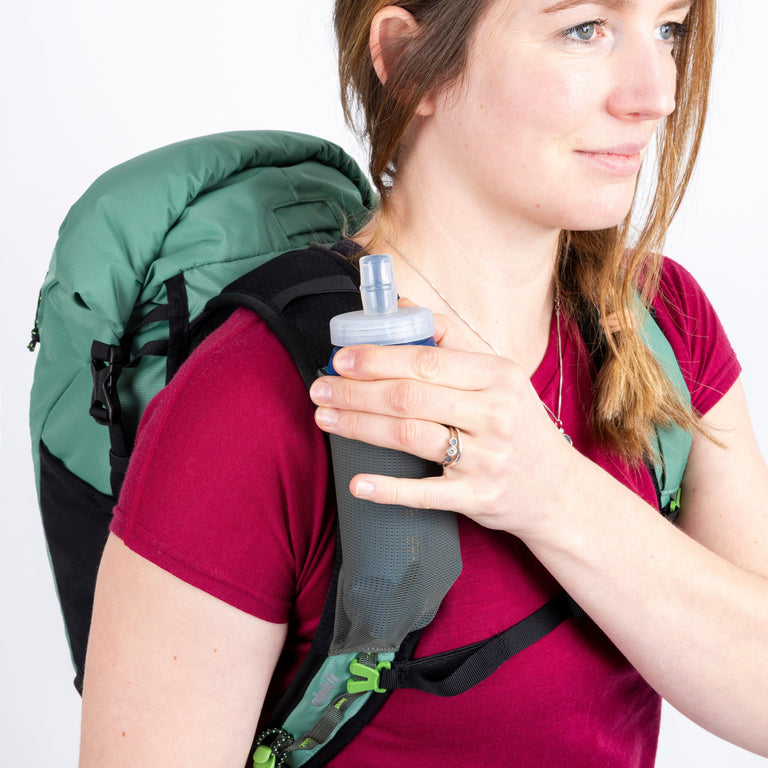 Idris 25L backpack soft bottle pouch