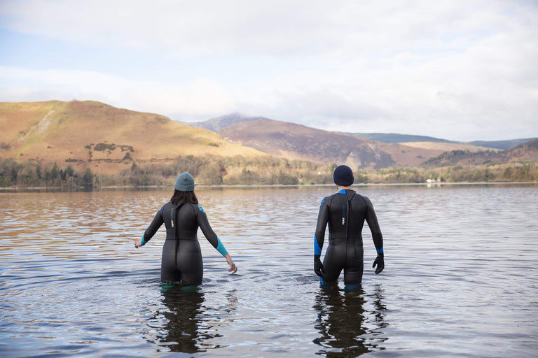 mens terrapin outdoor swimming wetsuit - action