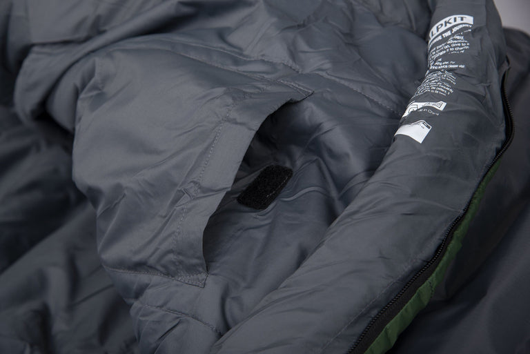 A close up of the internal pocket in the Mountain Ghost 200 synthetic 2 season sleeping bag