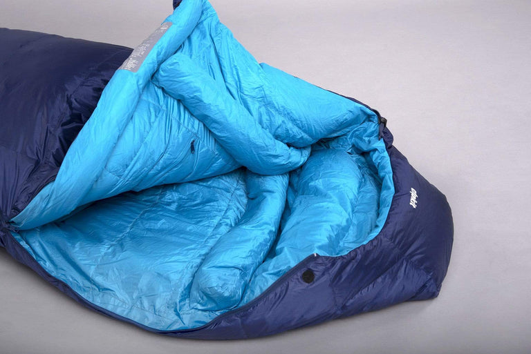 skyehigh 700 down sleeping bag in nemo zip