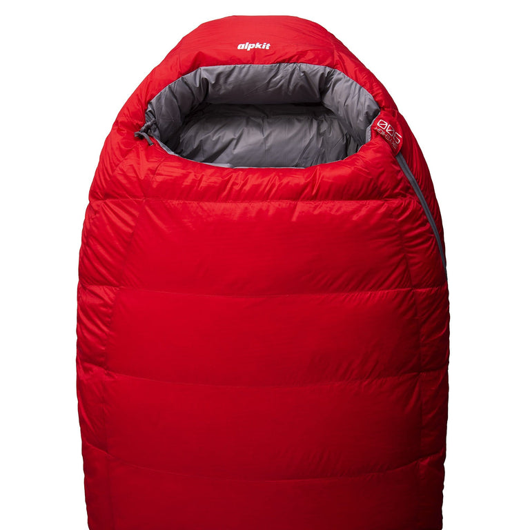 Skyehigh 900 4 season down sleeping bag in red