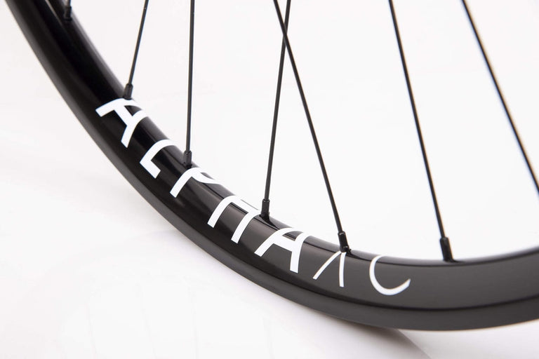alpha wheels fahrradanhänger Sonder Alpha 29 XC 23mm Premium Alloy Dynamo Wheelset