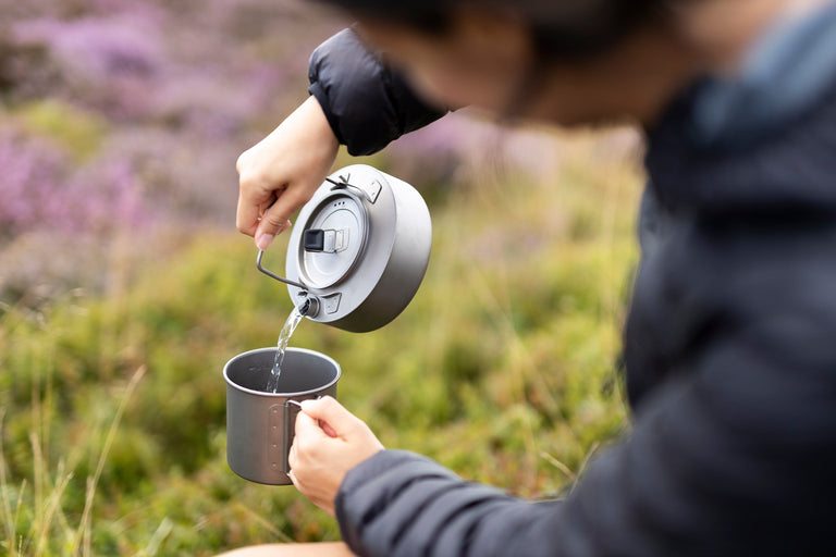 Alpkit mytikettle titanium camping kettle - action