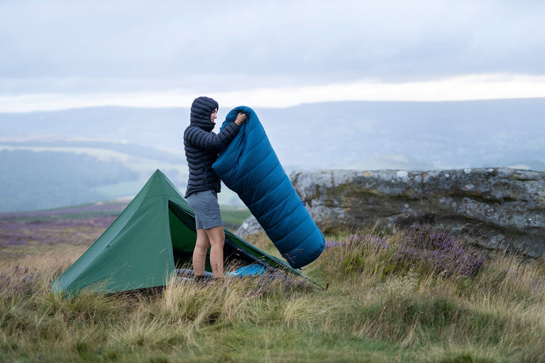 alpkit pipedream 400 - action