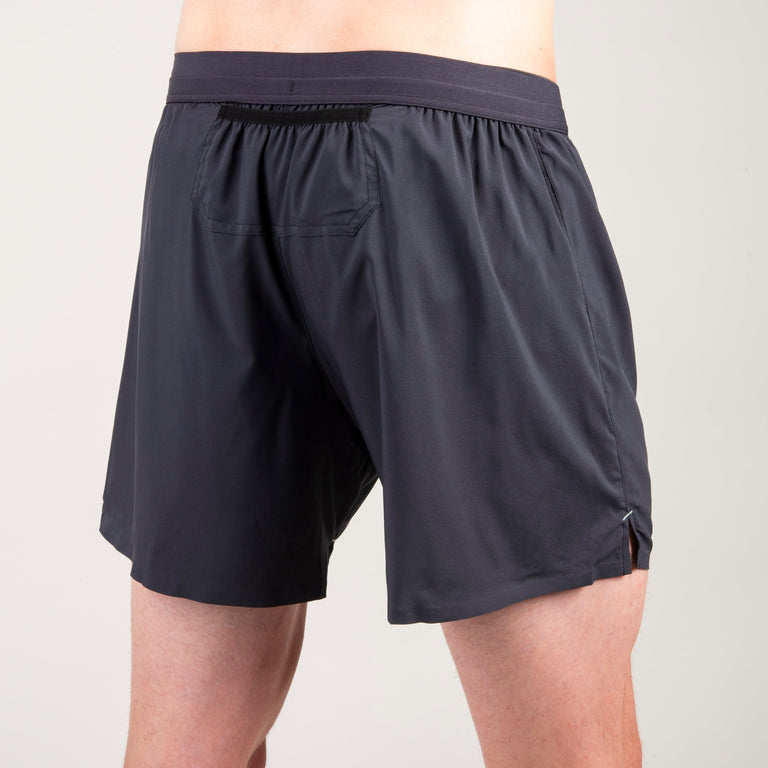 alpkit vayper 6 ultralight 5in running shorts in black back