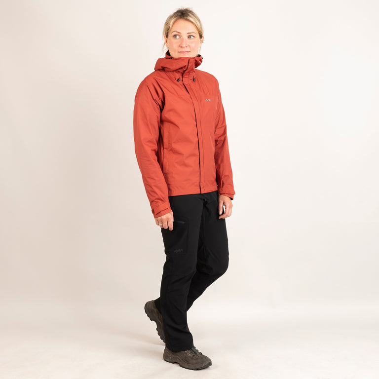 Alpkit women's Atalanta waterproof jacket in Brick red outfit|kt