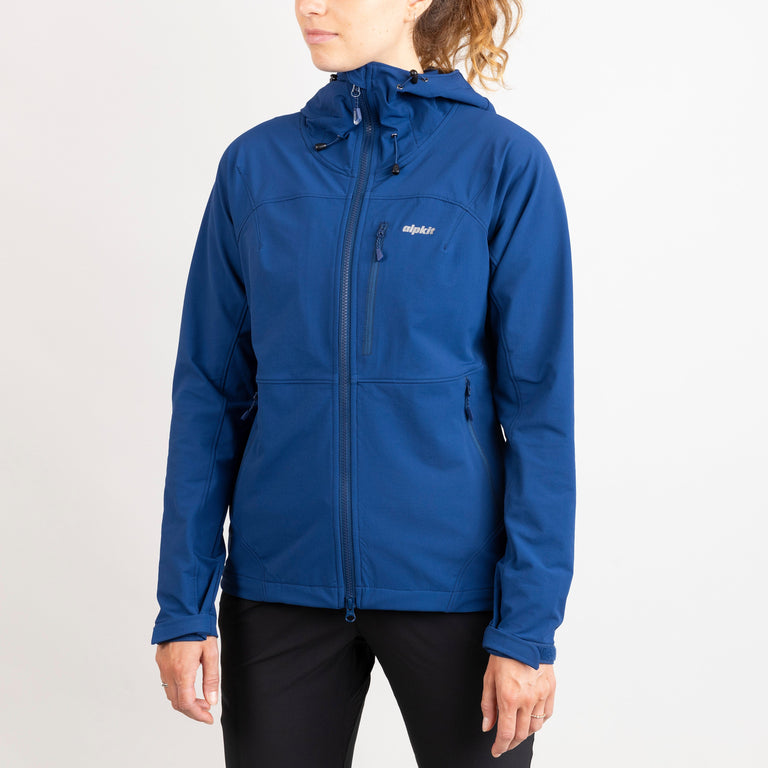 alpkit womens resolute softshell jacket in memo blue  front - closed